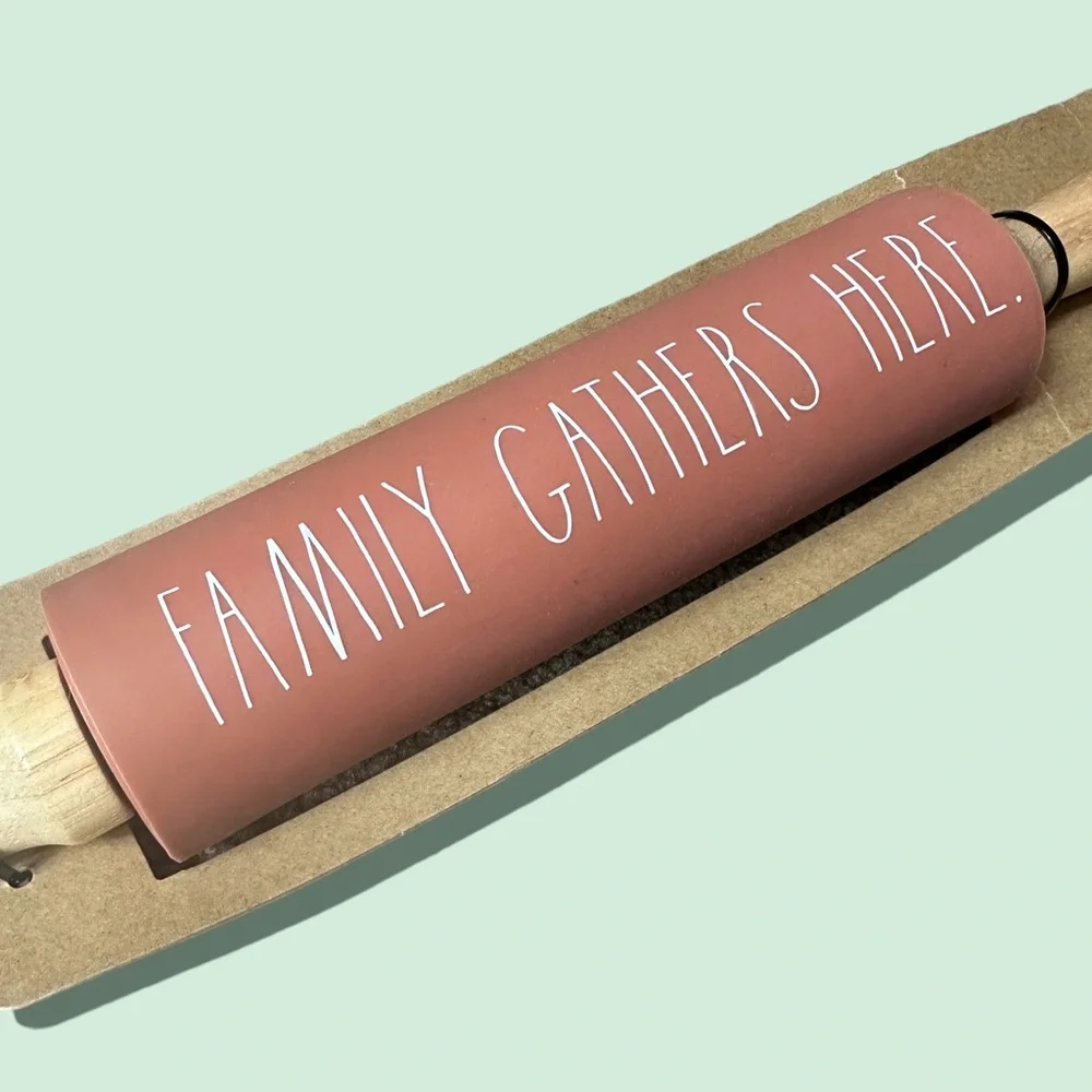 NWT Rae Dunn Fall Thanksgiving Family Gathers Here 15” Long Rolling Pin